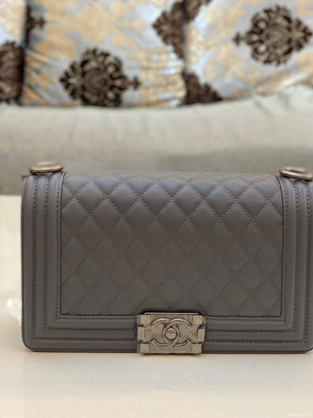 HyperPeter BOY CHANEL 25CM BAG 0816